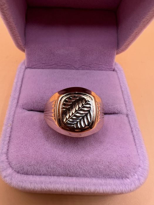 Продам мужское кольцо.