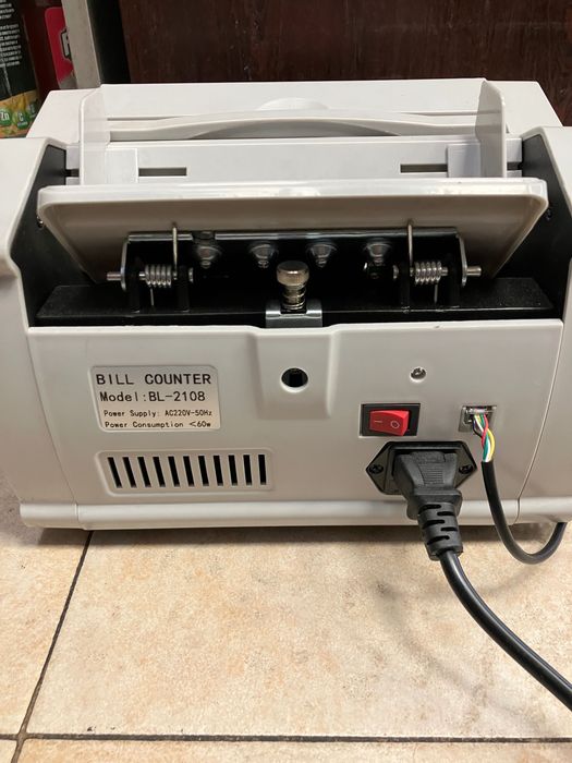 Машина за броене на банкноти
