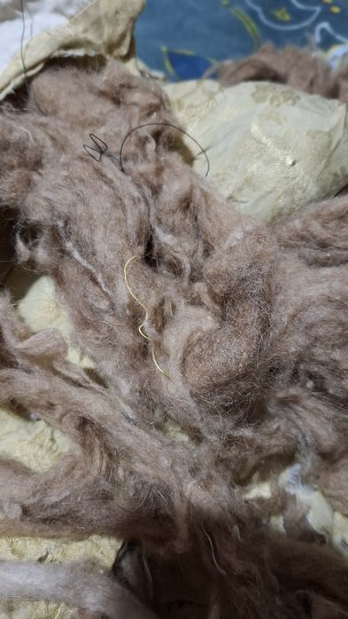 Шерсть верблюжья б/у