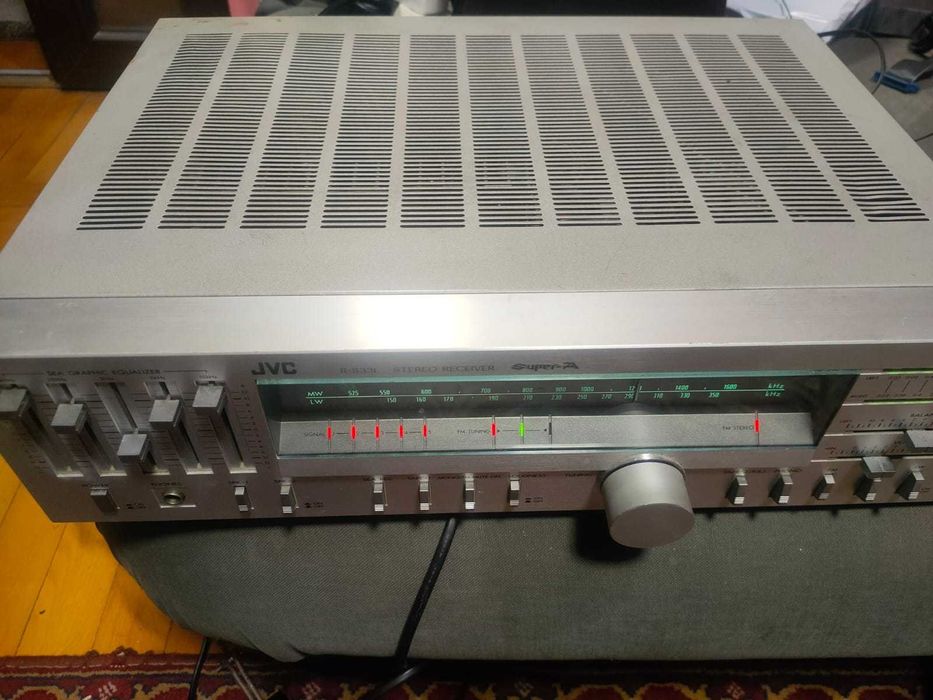 JVC R-S33 stereo receiver