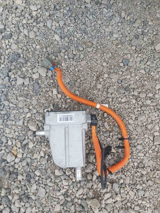 Подгрев на батерията, нагревател. Тесла модел S85 2015 г.