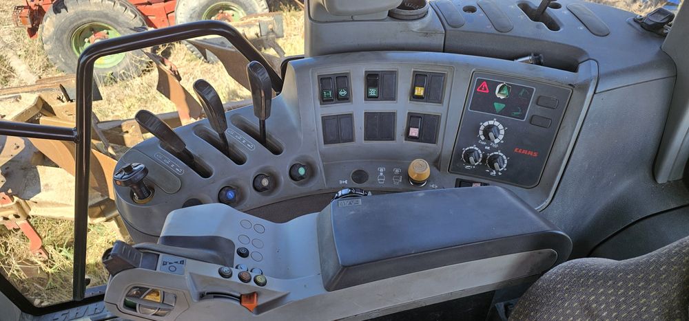 Claas arion 620 ,140cp,motor john deere,import italia