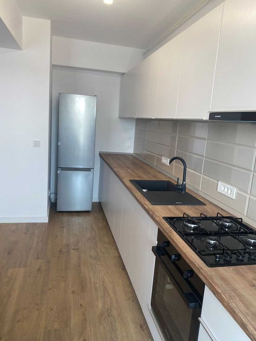 Apartament 2 camere de inchiriat, zona VIVO MALL