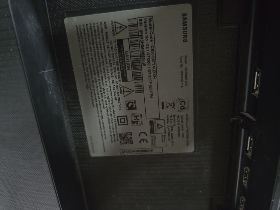 Телевизор Samsung QLED 50 инча за ремонт.