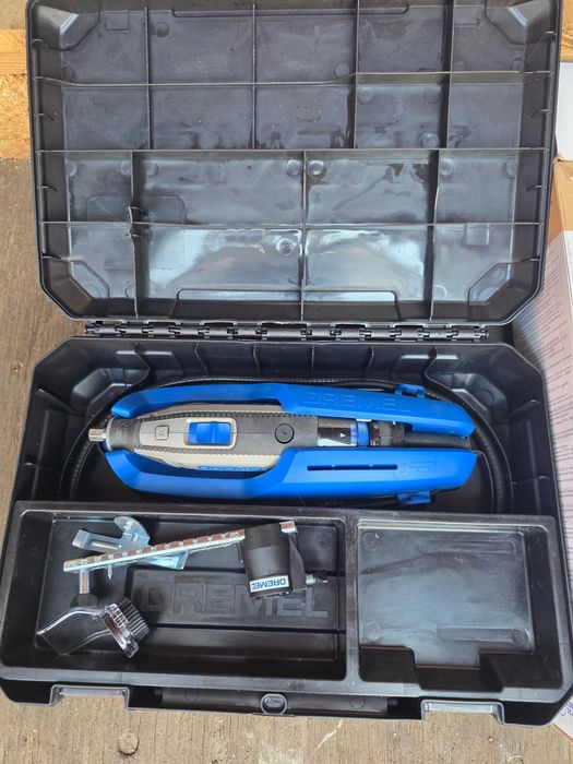 Unelte multifunctionale Dremel 3000 si Dremel 4250 - DEFECTE