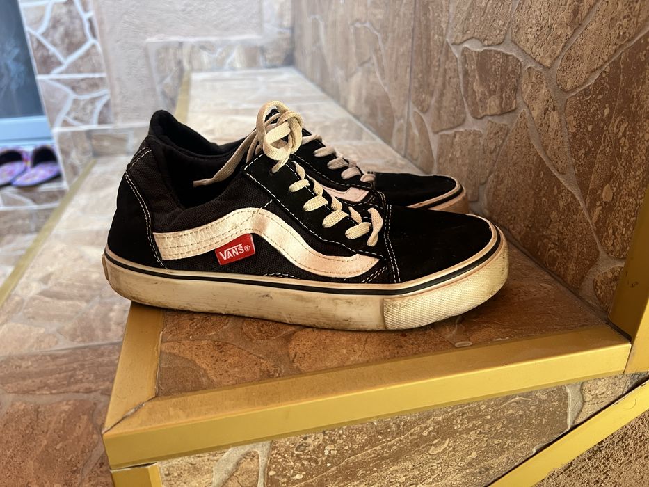 Маратонки на много добро състояние