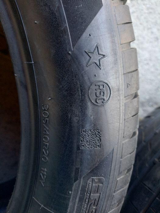 2 anvelope RunFlat de vara Hankook 305/40 R20 dot 2520