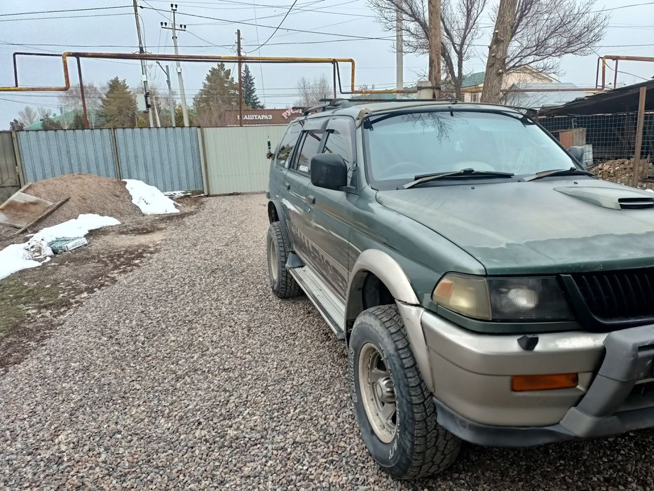 Митсубиси Челленджер