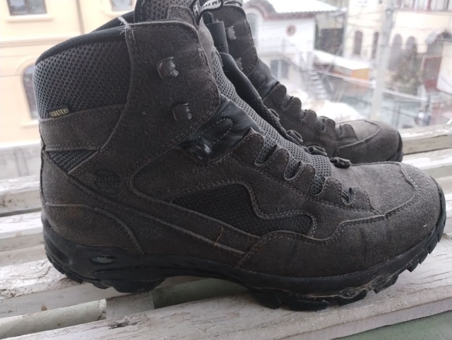 Bocanci Han Wag si Meindl 44