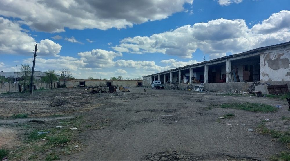 Продам базу, склады.