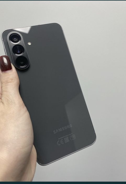 Samsung A 56  128 Гб