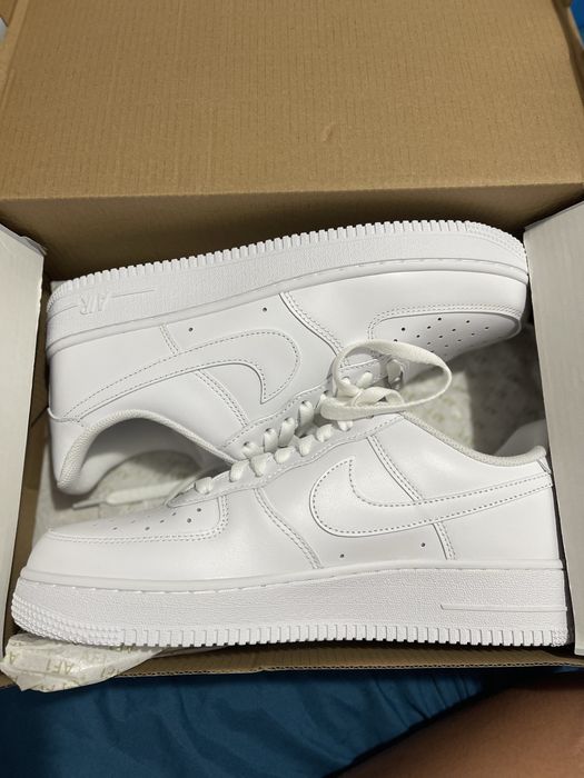Adidasi Nike AIR FORCE 1