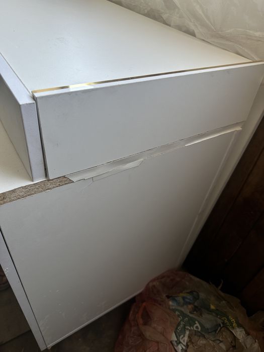 Продается комод и его зеркало