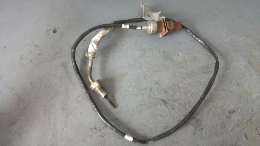 Senzor temperatura filtru particule audi a4 b9 2.0 tdi det 04l919529e