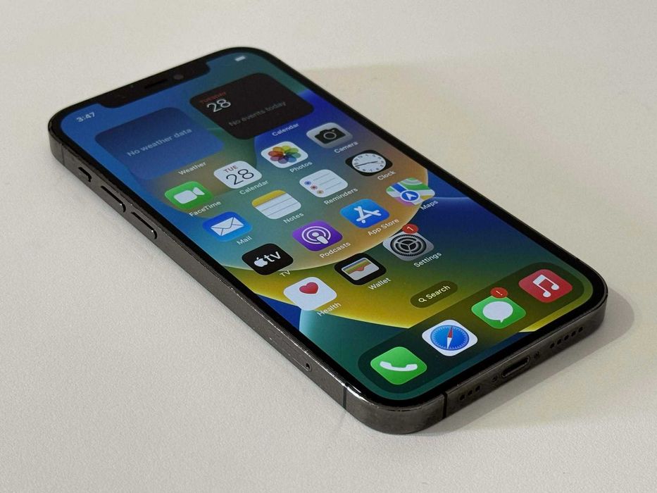 Бартер! iPhone 12 Pro Graphite (Черен)