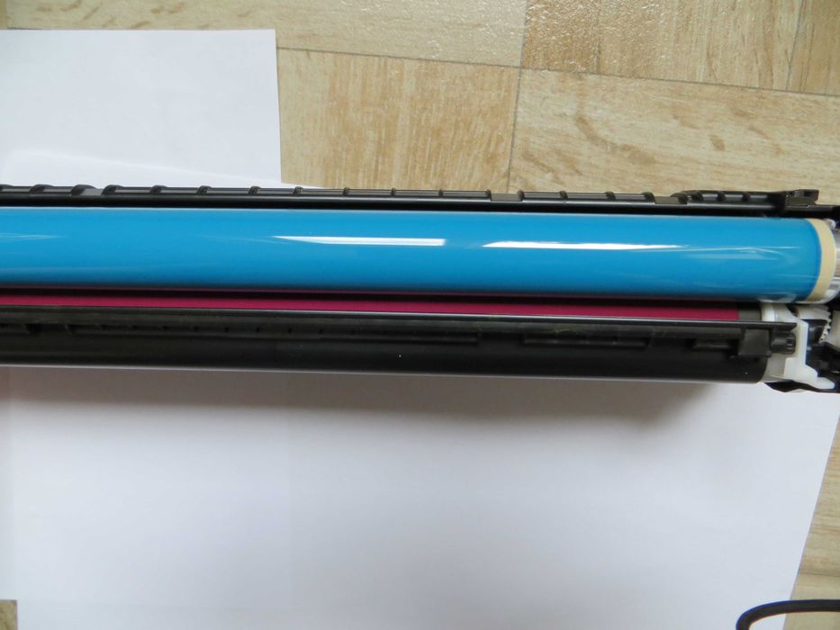 Cartușul Canon 069 Magenta