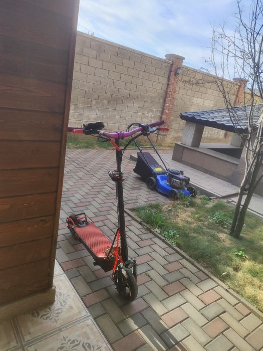 Куго м4про электросамокат