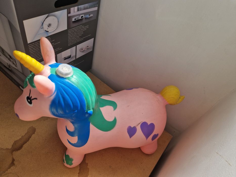 Игрушка Прыгун в виде Единорога