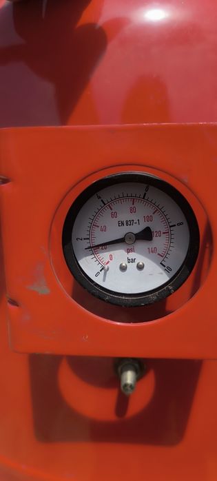 Разширителен съд 100 л. WATES нов