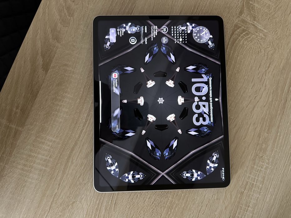 iPad Pro 12.9 (6-го поколения)