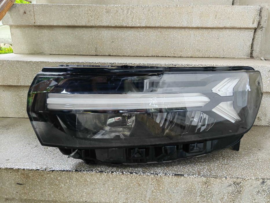 Фар Dacia Dusrer Bigster LED ляв / Фар Дачиа Дъстър Бигстър Оригинален