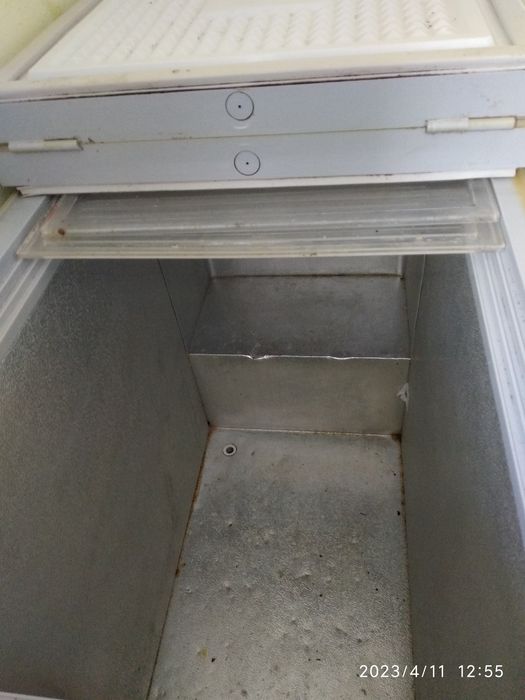 Холодильник -Моразильник два В одном