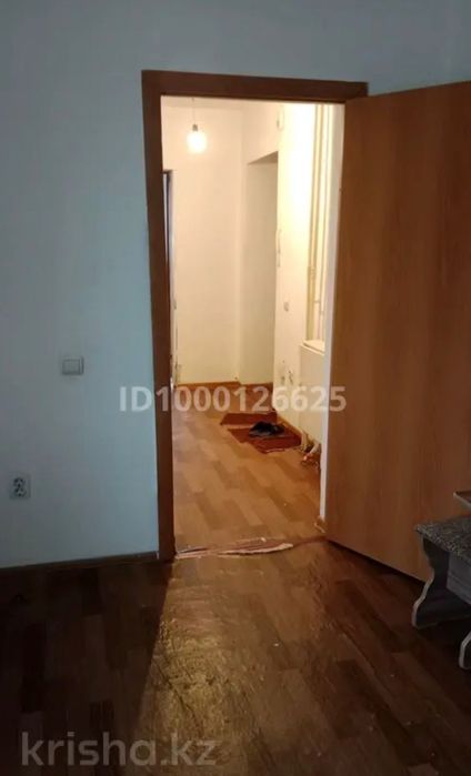 Продам 1 ком квартиру район Береке