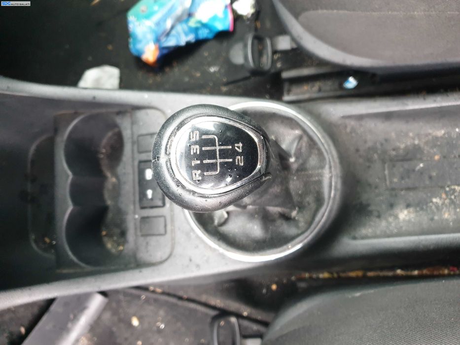 Nuca cu Manson Piele Manuala 5 Trepte cu Uzura Skoda Fabia 2 2007 - 2014 [K8040]