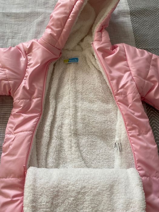 Бебешки зимен космонавт