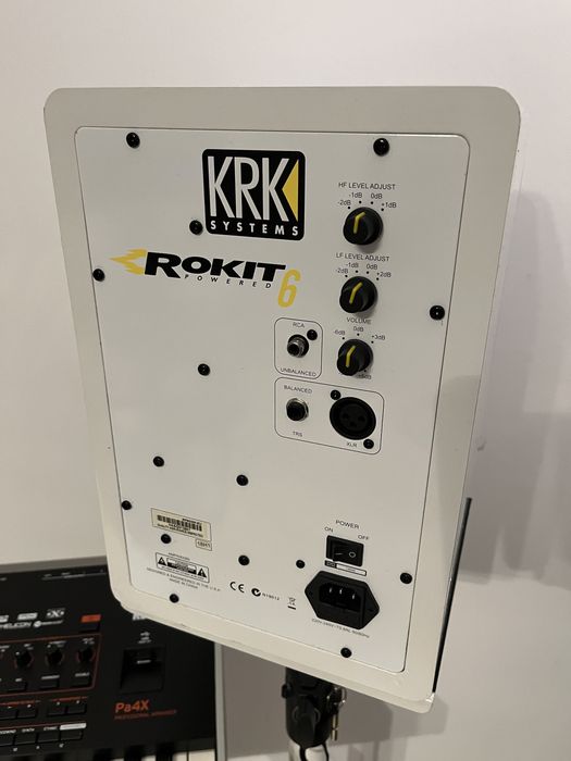 Boxe active KRK Rokit 6