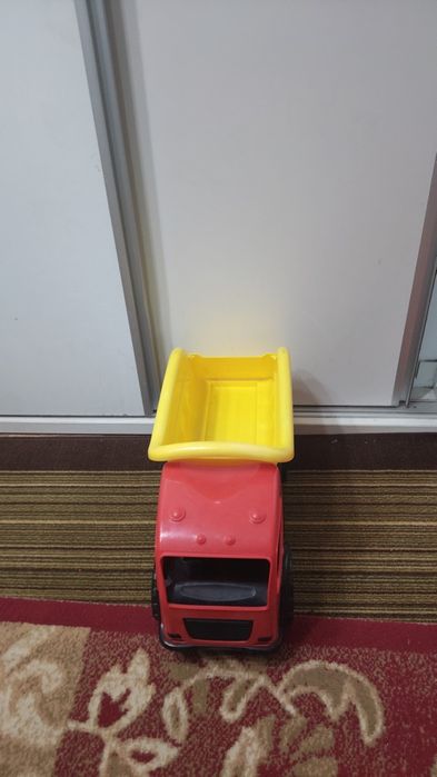 Mașinuță copii mare