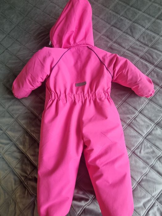 Продам зимний комбинезон детский