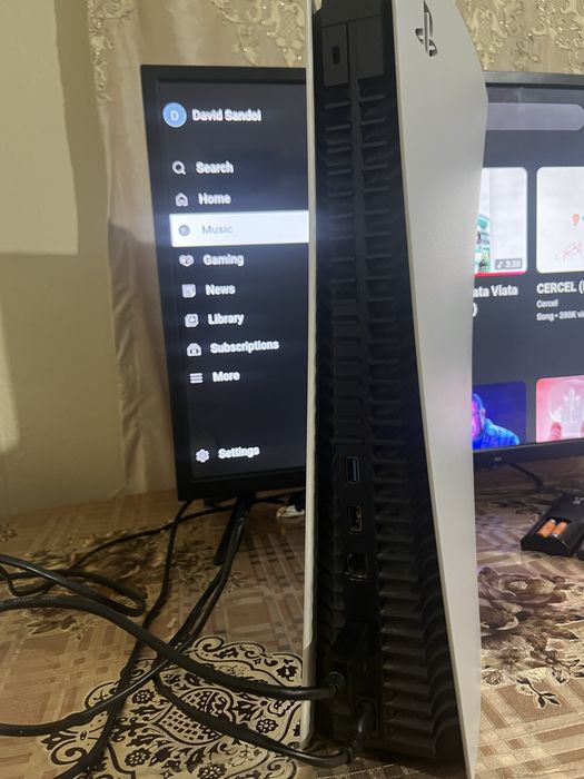 Vand ps 5 digital in stare perfecta