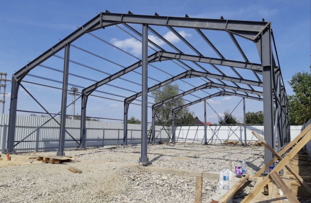 Vand hale si structuri metalice