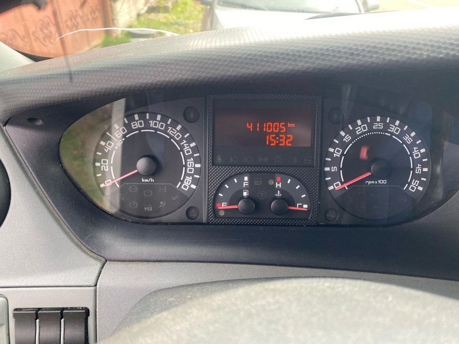 Iveco daily motor 2.3 hpi .