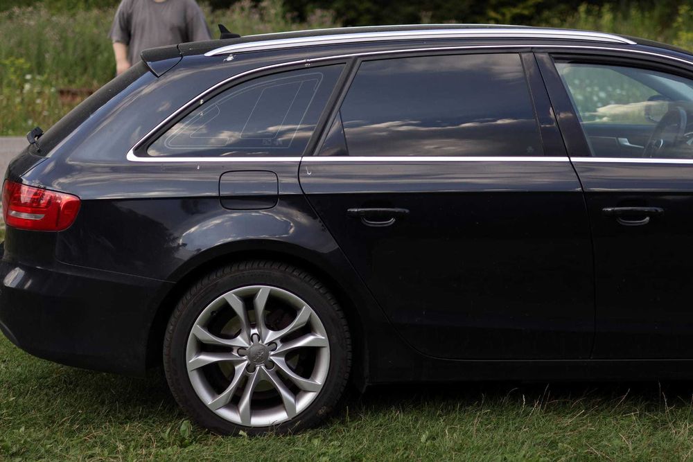 De vanzare Audi A4 B8 2011 2.0 CAGA 143 cai