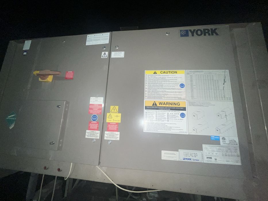 Чиллер York 2000 кВт американский