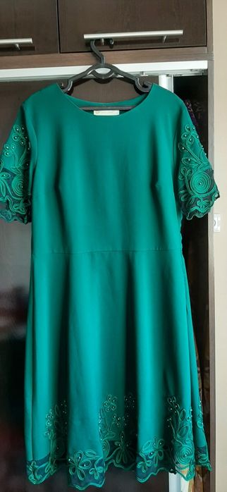 Женское платье б/у