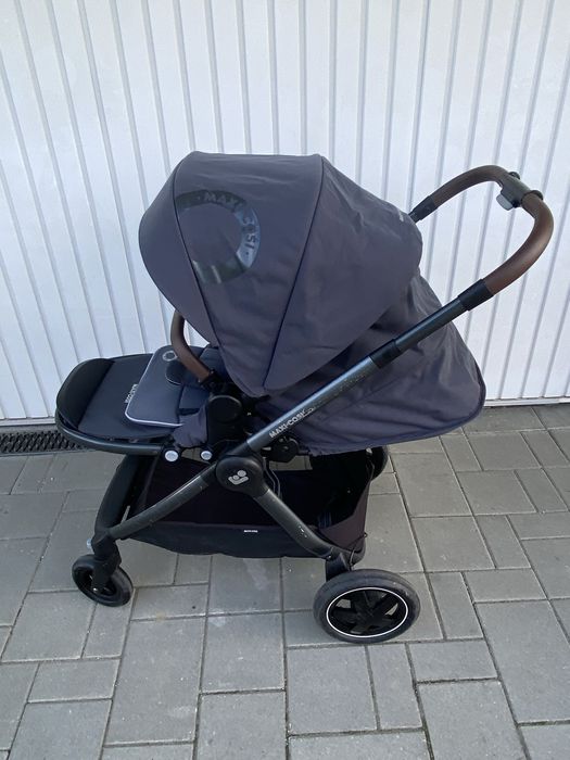 Maxi Cosi  Full set: ADORRA 2 + Tinca  + Isofix Base