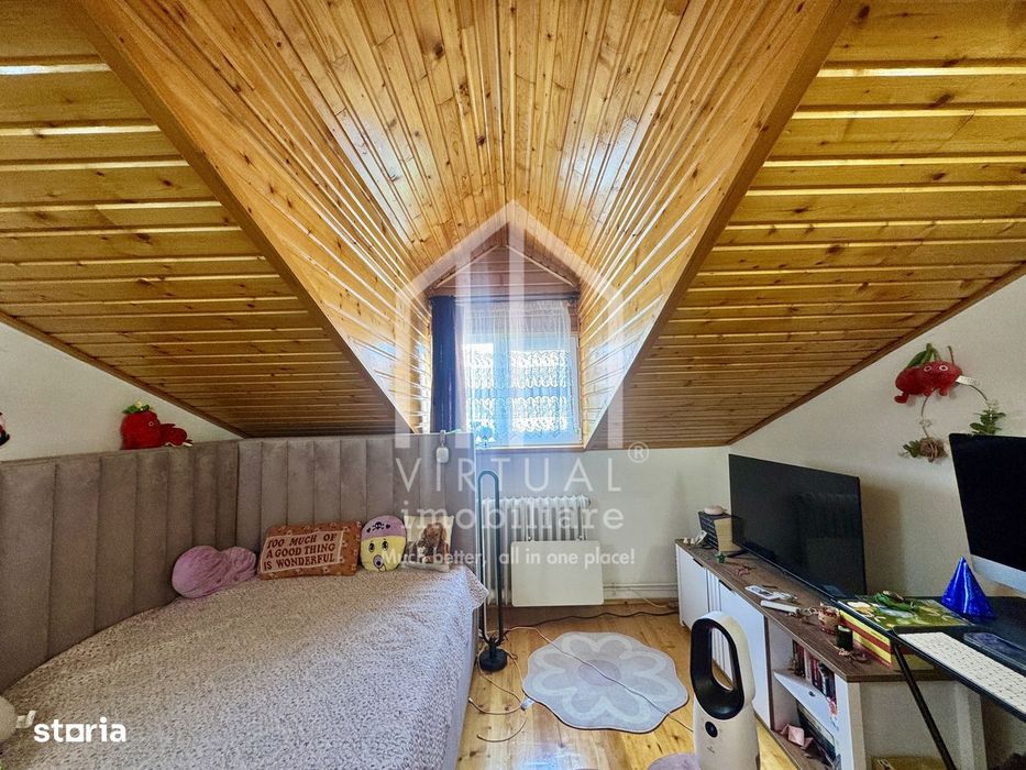 Apartament la casa, 3 camere, 77mp utili + pod (35mp) - Central