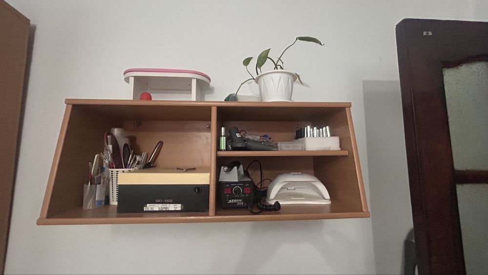 Продаю стенку в зал