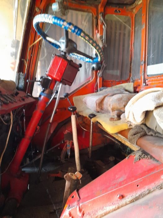 Продам трактор Т-25.