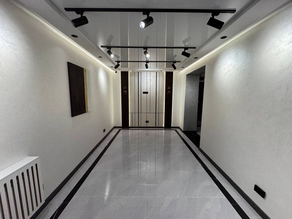 Аренда под Офис Ориентир Старт Стадион 43м2 1300$ торг