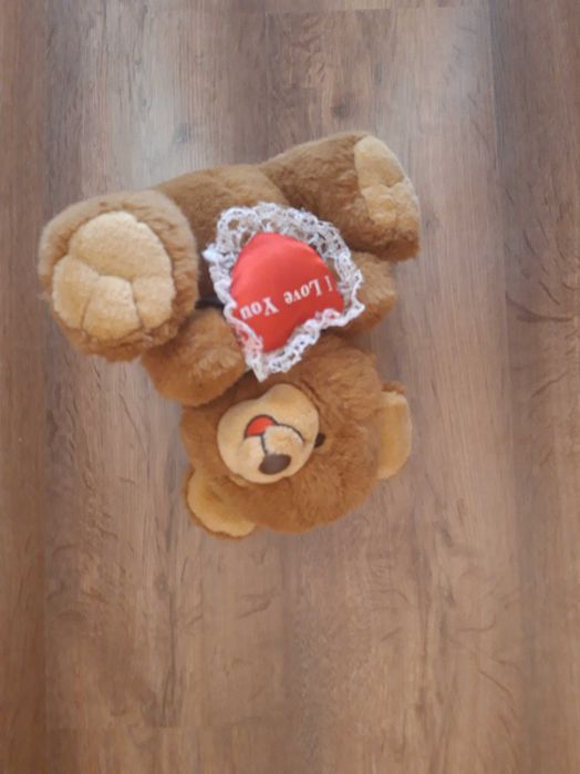 Плюшени играчки запазени