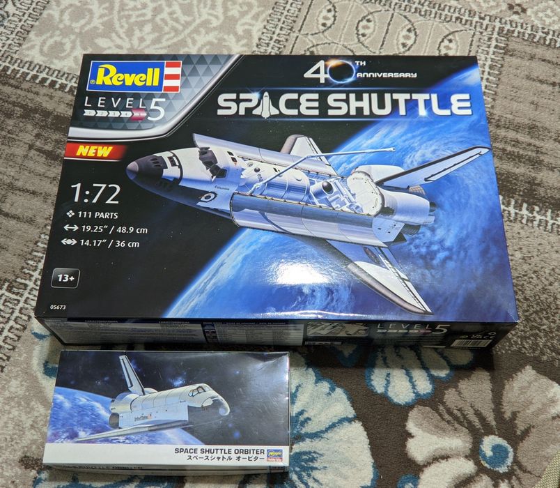 Сборная модель Space shuttle 1/72