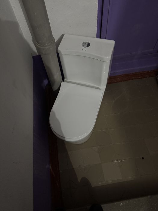 Продаю унитаз б/у