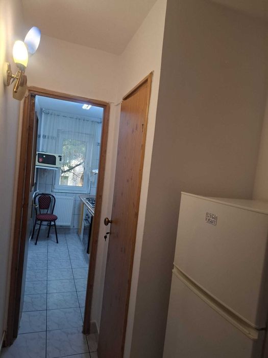 Apartament 3 camere de închiriere Crângași