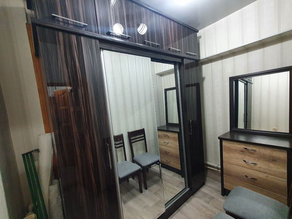 Срочно Юнусабад 4 1х2/ 3/4 балкон 2х6м 42м² мебель и техника