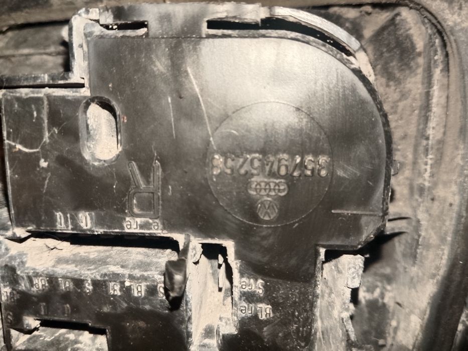 Задняя фара Пассат Ауди