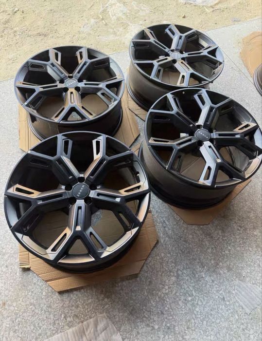 Zeekr 8x оригинал диски R22 Shadow Dawn Hyper